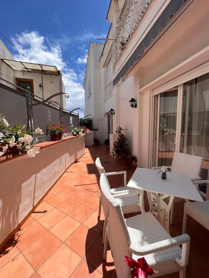 Augusto Capri Apartment Exterior photo